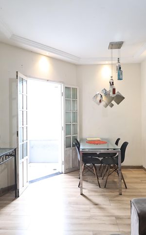 Apartamento à venda com 97m², 3 quartos e 2 vagas Apartamento à venda com 97m², 3 quartos e 2 vagasSala