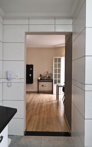 Apartamento à venda com 97m², 3 quartos e 2 vagas Apartamento à venda com 97m², 3 quartos e 2 vagasCozinha