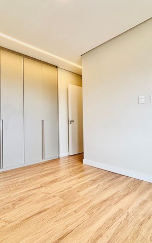 Apartamento à venda com 86m², 3 quartos e 2 vagas Apartamento à venda com 86m², 3 quartos e 2 vagasSuíte 1