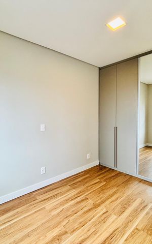 Apartamento à venda com 86m², 3 quartos e 2 vagas Apartamento à venda com 86m², 3 quartos e 2 vagasSuíte 2