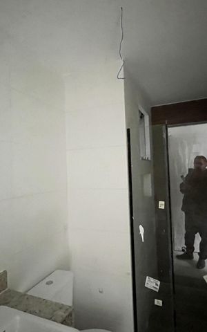 Apartamento à venda com 90m², 2 quartos e 1 vaga Apartamento à venda com 90m², 2 quartos e 1 vagaBanheiro 2