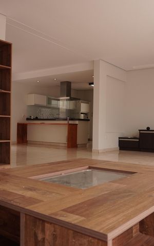 Casa de condomínio para alugar com 280m², 3 quartos e 2 vagasSala