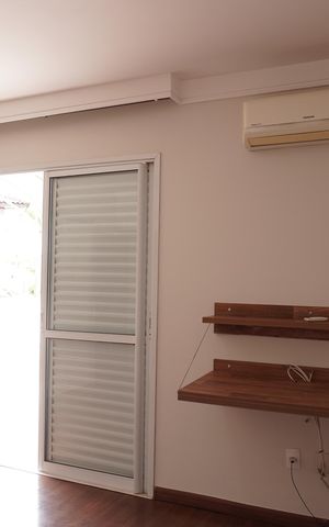 Casa de condomínio para alugar com 280m², 3 quartos e 2 vagasSuíte 1
