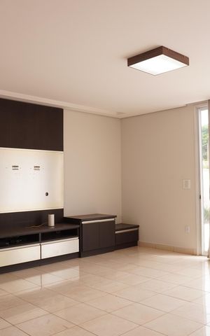Casa de condomínio para alugar com 280m², 3 quartos e 2 vagasSala