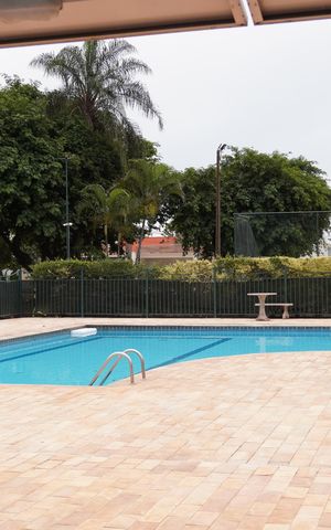 Casa de condomínio para alugar com 280m², 3 quartos e 2 vagasÁrea  comum - Piscina