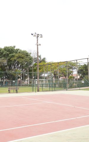 Casa de condomínio para alugar com 280m², 3 quartos e 2 vagasÁrea comum - Quadras poliesportivas