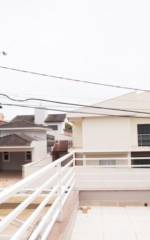 Casa de condomínio para alugar com 280m², 3 quartos e 2 vagasVaranda  Suíte 1