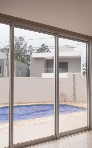 Casa de condomínio para alugar com 280m², 3 quartos e 2 vagasSala