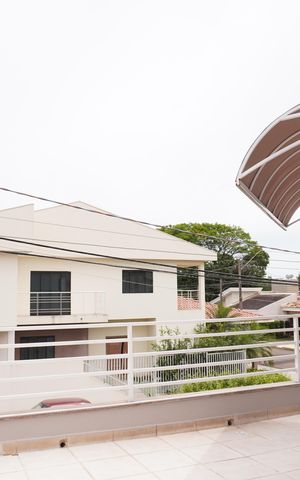 Casa de condomínio para alugar com 280m², 3 quartos e 2 vagasVaranda  Suíte 1