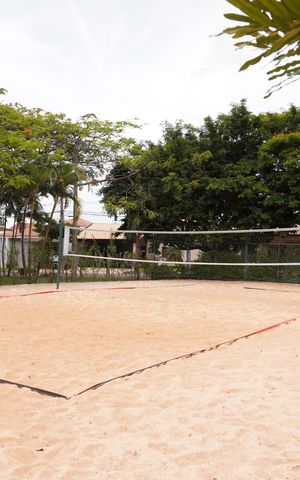 Casa de condomínio para alugar com 280m², 3 quartos e 2 vagasÁrea comum - Quadras poliesportivas