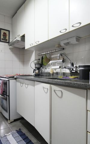Apartamento à venda com 85m², 3 quartos e 2 vagasCozinha
