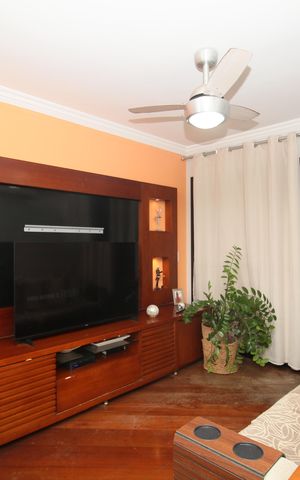 Apartamento à venda com 85m², 3 quartos e 2 vagasSala