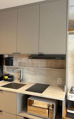 Studio para alugar com 31m², 1 quarto e sem vaga Studio para alugar com 31m², 1 quarto e sem vagaCozinha