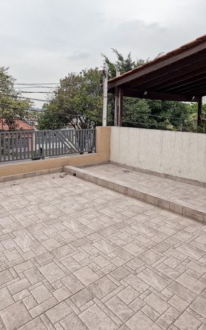 Casa para alugar com 135m², 3 quartos e 2 vagas