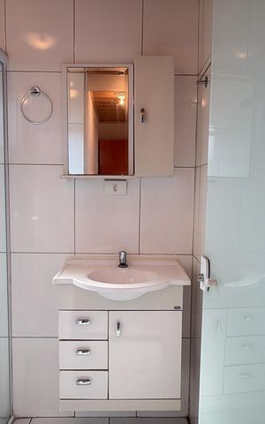 Apartamento para alugar com 70m², 2 quartos e sem vaga Apartamento para alugar com 70m², 2 quartos e sem vagaBanheiro