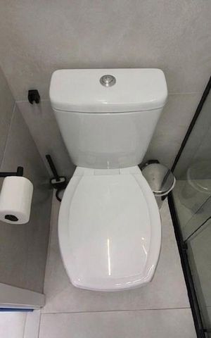 Apartamento para alugar com 55m², 2 quartos e 1 vaga Apartamento para alugar com 55m², 2 quartos e 1 vagaBanheiro