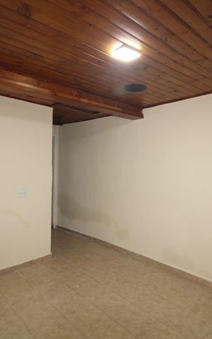 Casa para alugar com 80m², 2 quartos e 1 vagaSala