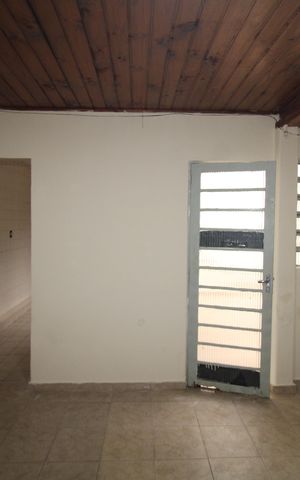 Casa para alugar com 80m², 2 quartos e 1 vagaSala