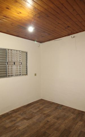 Casa para alugar com 80m², 2 quartos e 1 vagaQuarto 1