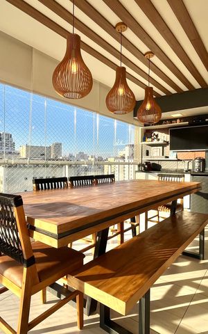 Apartamento à venda com 97m², 2 quartos e 2 vagasVaranda