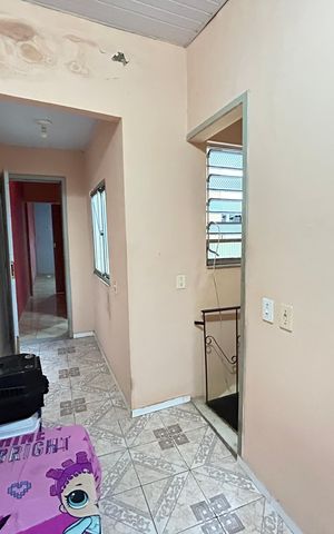 Casa à venda com 90m², 4 quartos e sem vagaÁrea comum