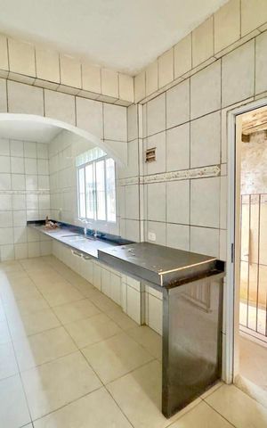 Casa para alugar com 115m², 2 quartos e 1 vaga Casa para alugar com 115m², 2 quartos e 1 vagaCozinha