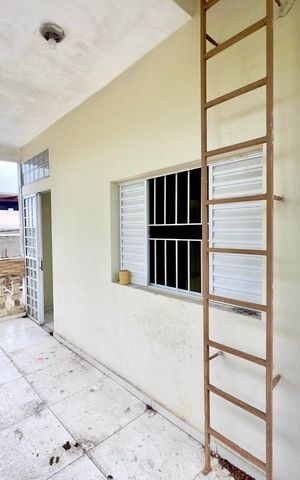 Casa para alugar com 115m², 2 quartos e 1 vaga Casa para alugar com 115m², 2 quartos e 1 vagaSacada