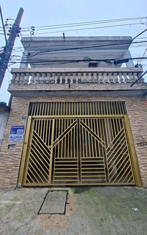 Casa para alugar com 29m², 1 quarto e sem vaga Casa para alugar com 29m², 1 quarto e sem vagaFachada