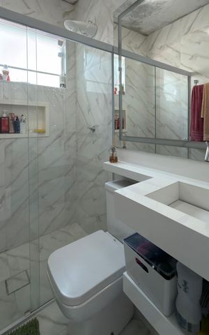 Casa para alugar com 80m², 2 quartos e 1 vaga Casa para alugar com 80m², 2 quartos e 1 vagaBanheiro Social