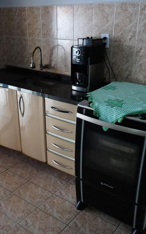 Casa à venda com 160m², 3 quartos e 2 vagasCozinha e Área de Serviço