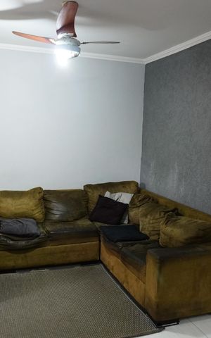 Casa à venda com 160m², 3 quartos e 2 vagasSala
