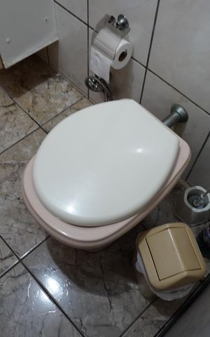 Casa à venda com 160m², 3 quartos e 2 vagasBanheiro 2