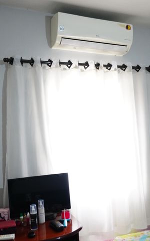 Casa à venda com 160m², 3 quartos e 2 vagasCasa de fundo