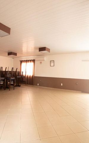 Apartamento à venda com 47m², 2 quartos e 1 vaga Apartamento à venda com 47m², 2 quartos e 1 vagaÁrea comum - Salão de festas