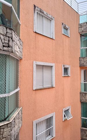 Apartamento para alugar com 85m², 3 quartos e 2 vagas Apartamento para alugar com 85m², 3 quartos e 2 vagasVista - Sacada