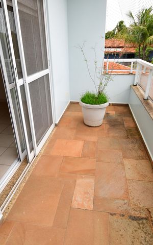 Casa de condomínio à venda com 460m², 5 quartos e 10 vagasQuarto 3 - Sacada