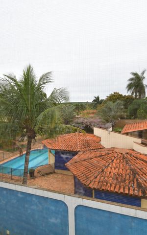 Casa de condomínio à venda com 460m², 5 quartos e 10 vagasQuarto 4 - Suíte Vista