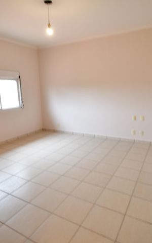 Casa de condomínio à venda com 460m², 5 quartos e 10 vagasQuarto 5 - Suíte