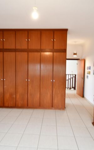Casa de condomínio à venda com 460m², 5 quartos e 10 vagasQuarto 4 - Suíte