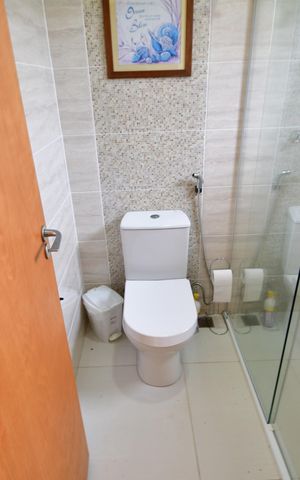 Casa de condomínio à venda com 460m², 5 quartos e 10 vagasBanheiro