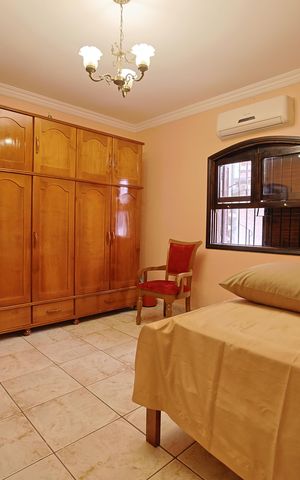 Casa para alugar com 300m², 3 quartos e 5 vagasQuarto 1