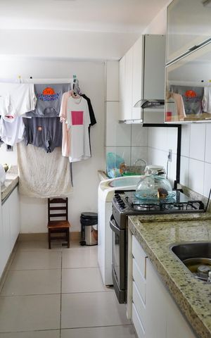Apartamento à venda com 58m², 2 quartos e 1 vagaCozinha e Área de Serviço