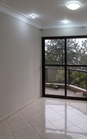 Apartamento para alugar com 130m², 3 quartos e 4 vagasSala