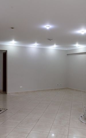 Apartamento para alugar com 130m², 3 quartos e 4 vagasSala