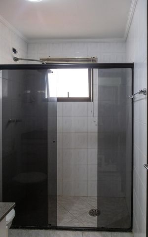 Apartamento para alugar com 130m², 3 quartos e 4 vagasBanheiro social