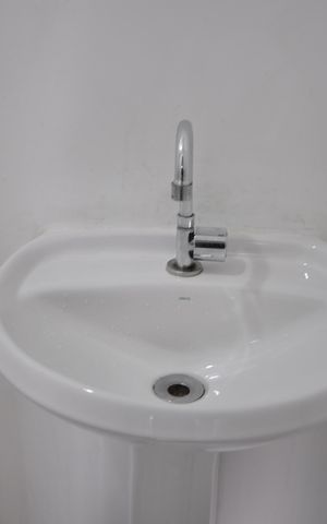 Apartamento à venda com 33m², 2 quartos e sem vagaBanheiro