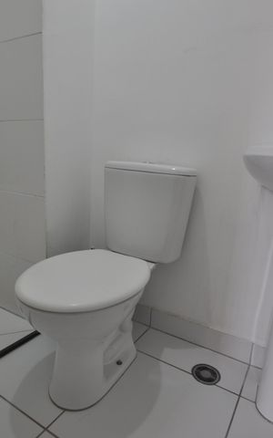 Apartamento à venda com 33m², 2 quartos e sem vagaBanheiro