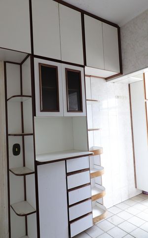 Apartamento à venda com 51m², 2 quartos e 1 vagaCozinha
