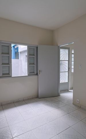 Casa para alugar com 60m², 2 quartos e 1 vagaQuarto 1
