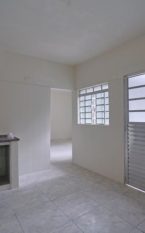 Casa para alugar com 60m², 2 quartos e 1 vagaCozinha